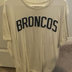 Denver Broncos XL White T-Shirt